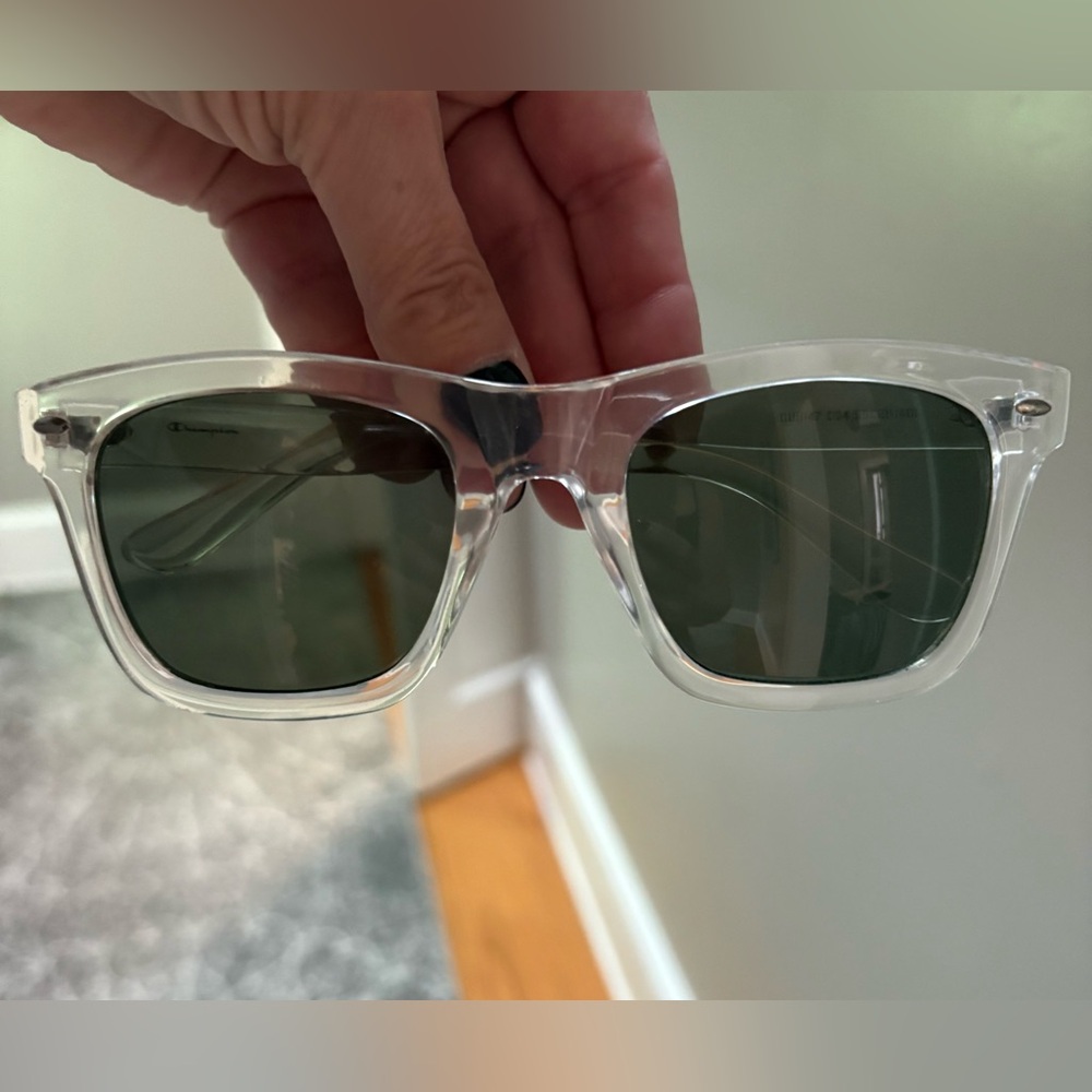 *VINTAGE* CHAMPION SUNGLASSES CLEAR FRAME CU 5147 C04 56/21/140